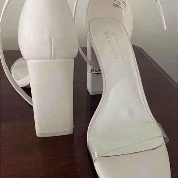 High Heels - Picture 4 of 4